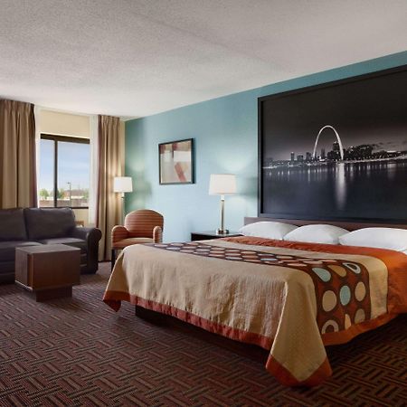 Super 8 By Wyndham Fairview Heights-St. Louis Motel Екстериор снимка