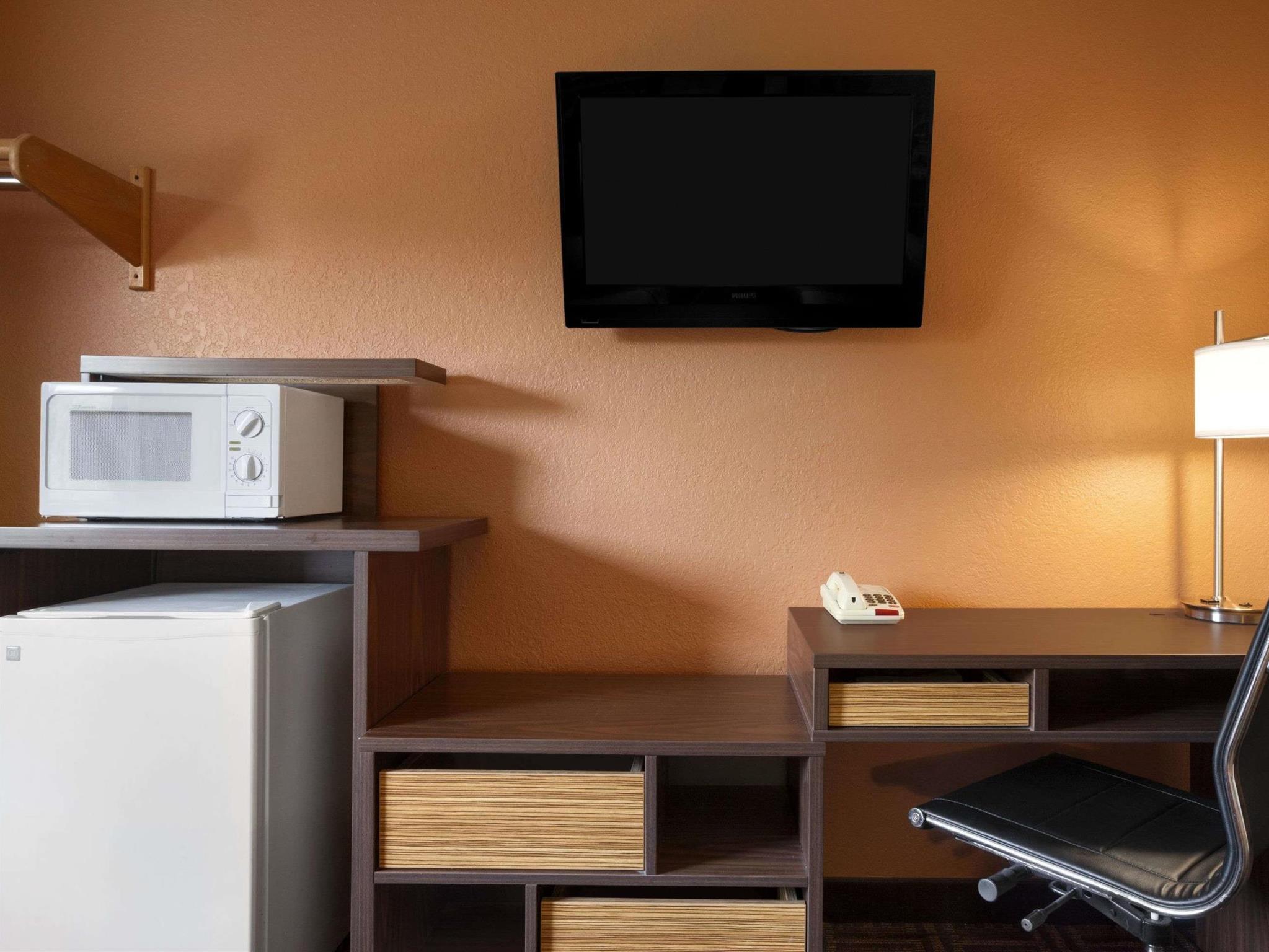 Super 8 By Wyndham Fairview Heights-St. Louis Motel Екстериор снимка